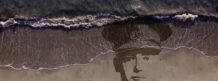 Danny Boyle, Pages from the Sea, 2018. Sand drawing.
