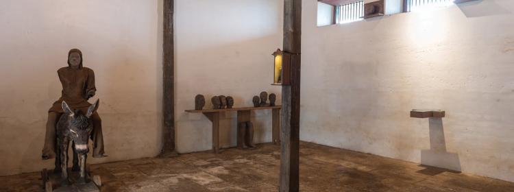 Benthia Perciyal, The Fires of Faith, 2014. Installation view, Kochi-Muziris Biennale. Courtesy of the artist and the Kochi-Muziris Biennale.