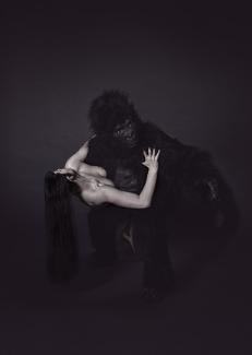 Lisa Roet, Gorille enlevant une femme / Gorilla carrying off a woman 1887 (After Frémiet), 2014. Type C print, hand coloured, 163.5 x 116.0cm. Courtesy the artist and Karen Woodbury Gallery, Melbourne. 
